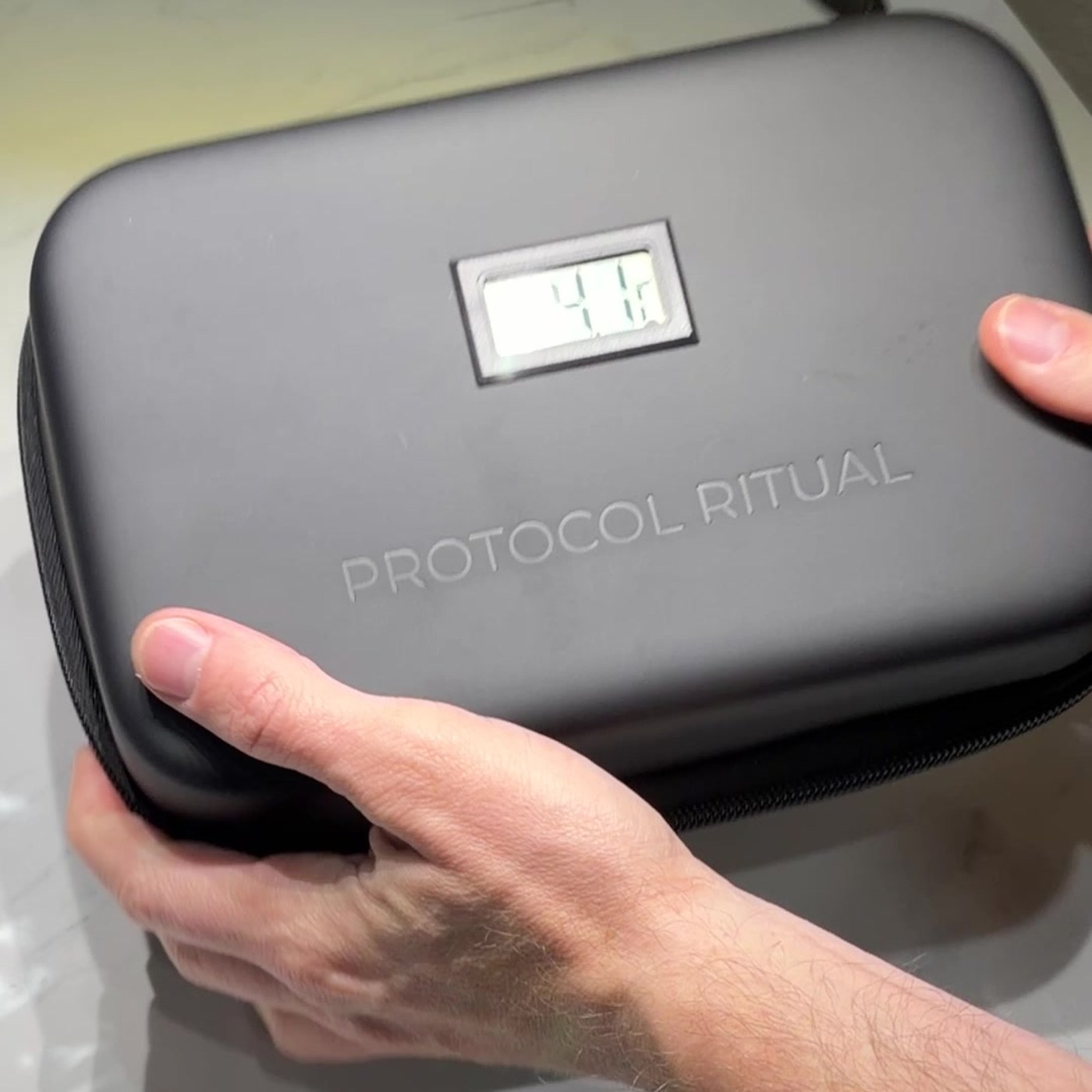 The Cold Pod held closed, lid readout at 4.1 °C above the engraved mark